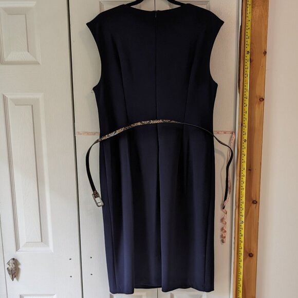 Midnight blue flattering=, fitted dress 14 - Picture 2 of 10